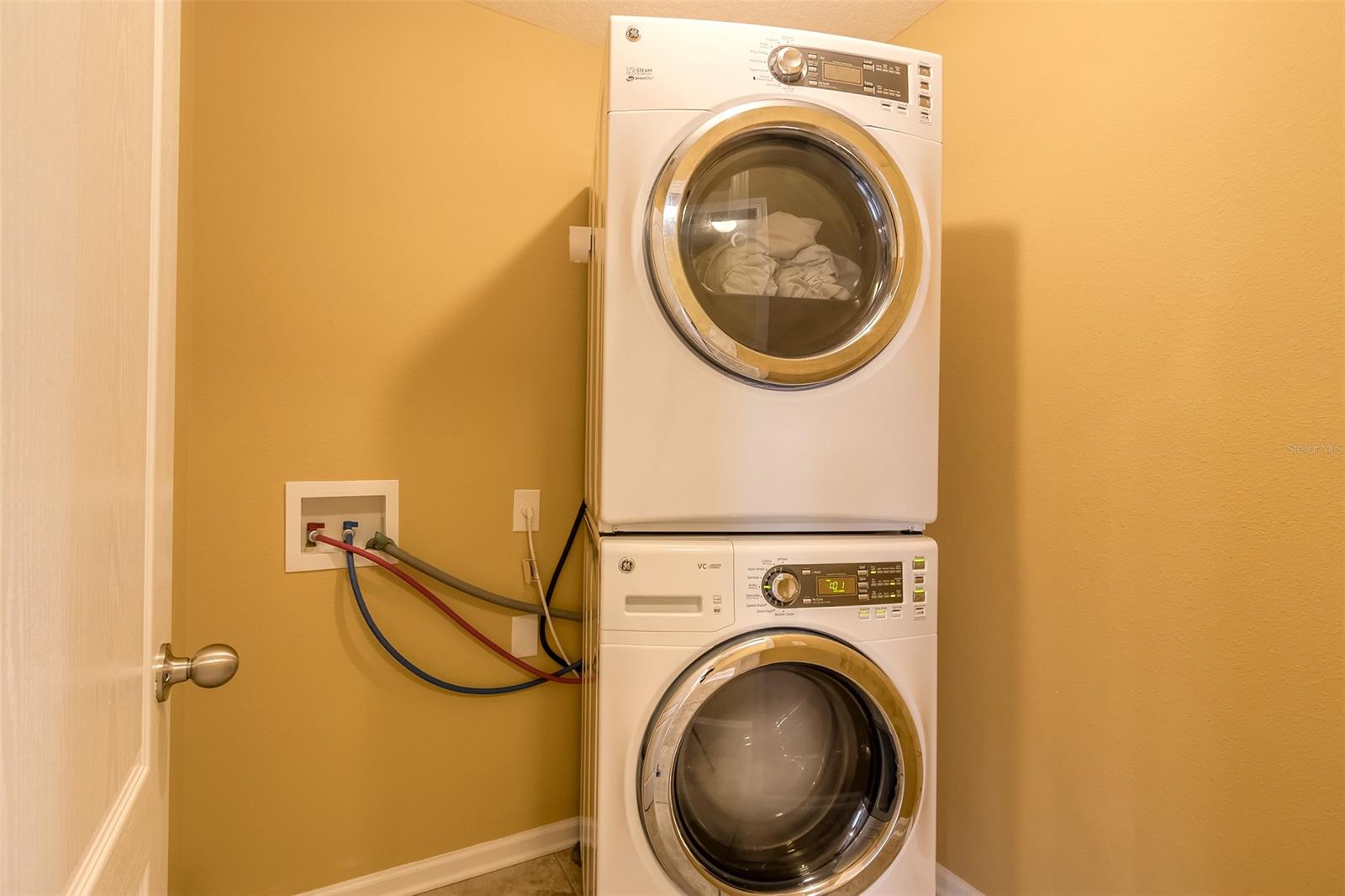 Venetian Bay Ph 01B Un 02 - Residential