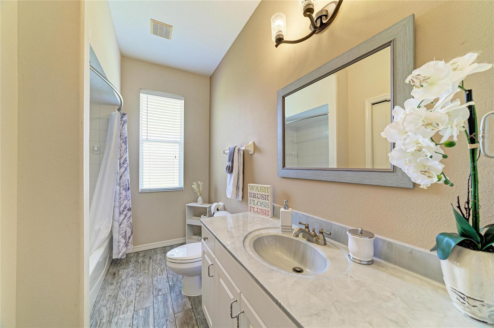 ANCIENT OAKS UNITS 2 & 3 - Residential