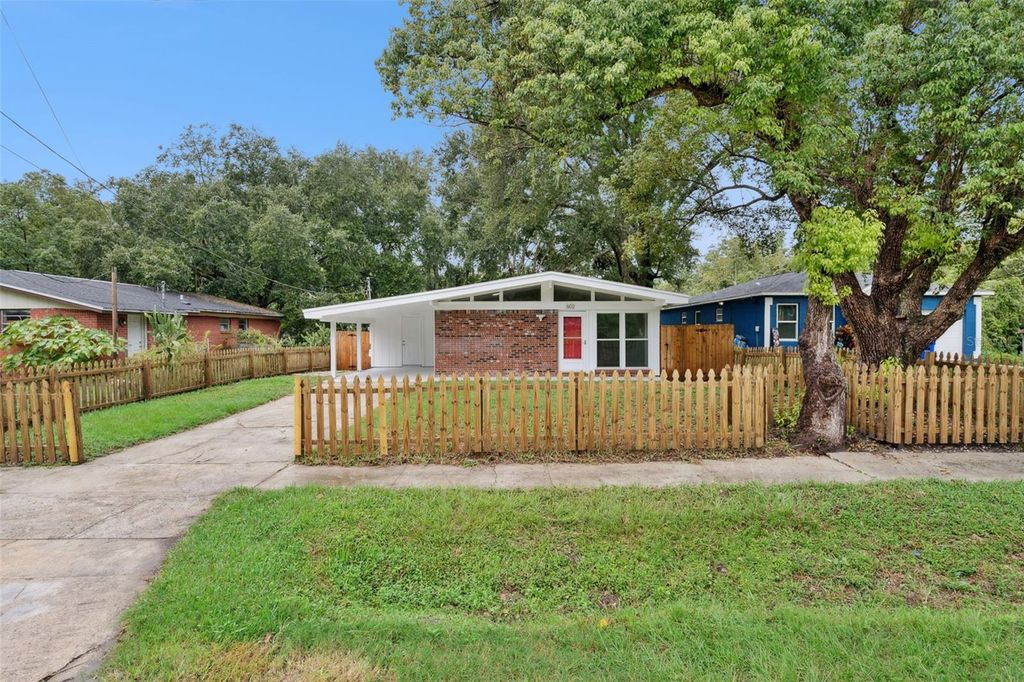 Photo of 602 Lyman Street, Ocoee, FL 34761 (MLS # O6349725)
