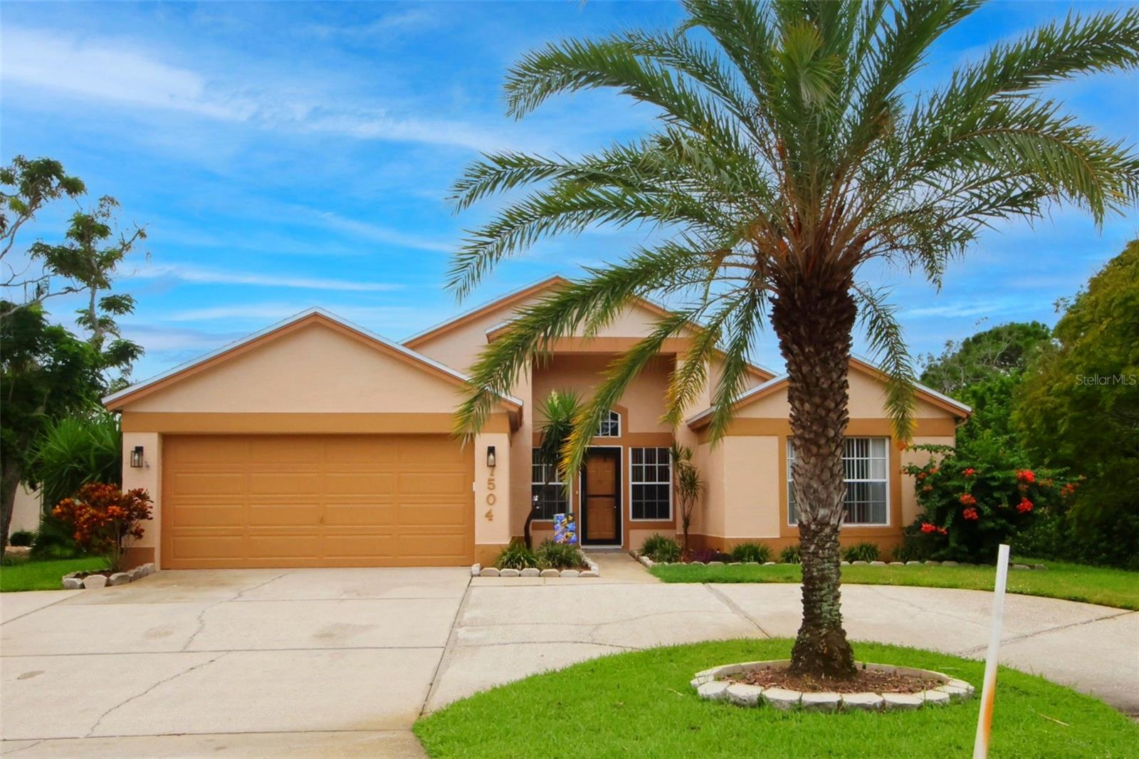 Welcome to your private retreat in the Beacon Woods Golf Community! This beautifully maintained 3-bedroom, split-plan home offers luxury and leisure in equal measure. Step into soaring cathedral ceilings and admire the elegance of ceramic tile and laminate flooring throughout. The great-room layout provides generous space for entertaining and everyday living. Relax or entertain with ease in the enclosed fiberglass pool, surrounded by a paver deck that overlooks a tranquil creek — perfect for serene mornings or peaceful evenings. Additional highlights include roof replaced in 2021 for peace of mind, new HVAC 2022.
Don’t miss your chance to own a home that combines upscale features with comfort, style, and a prime location in Beacon Woods.