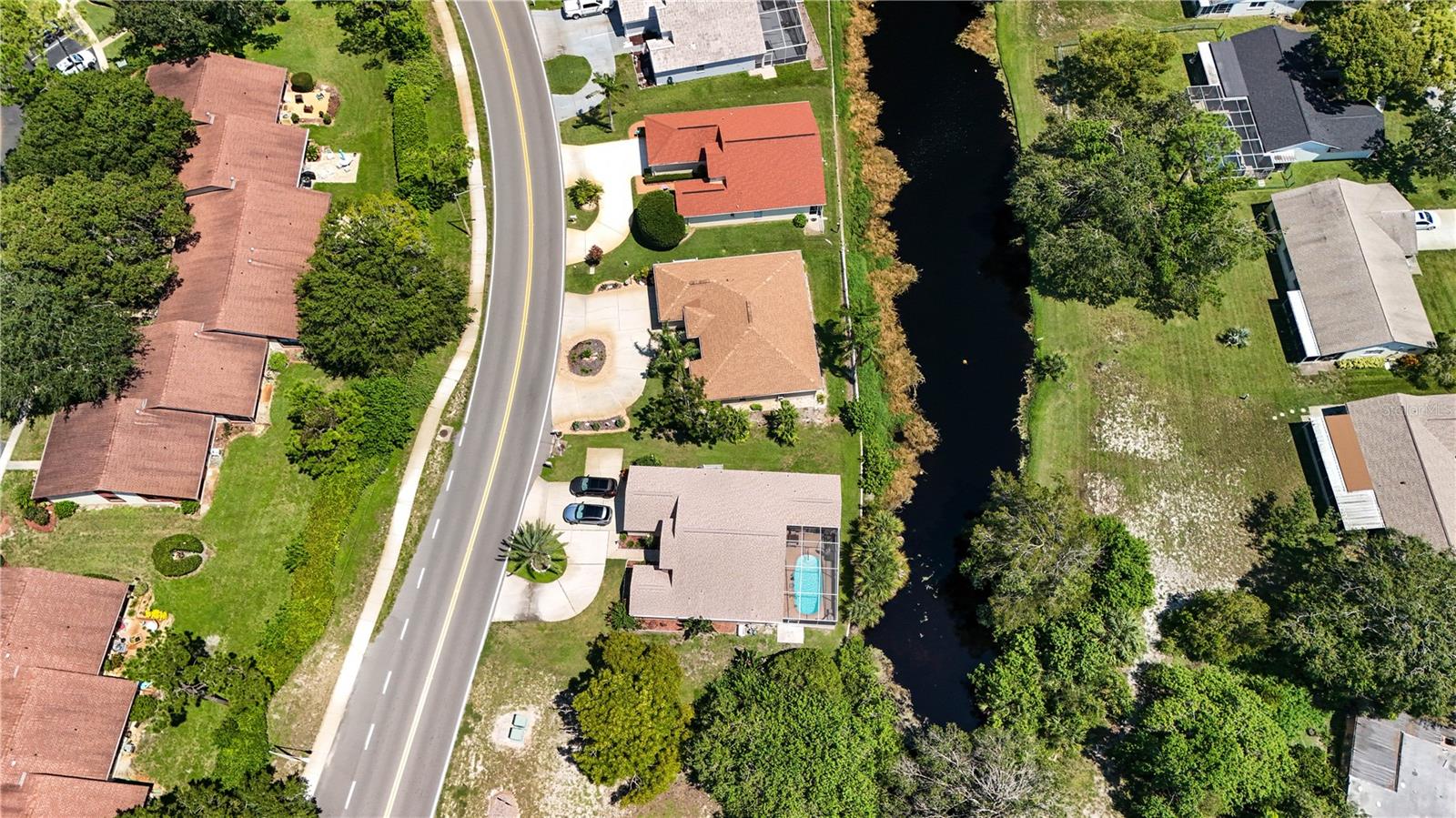 7504 BEACON WOODS DRIVE