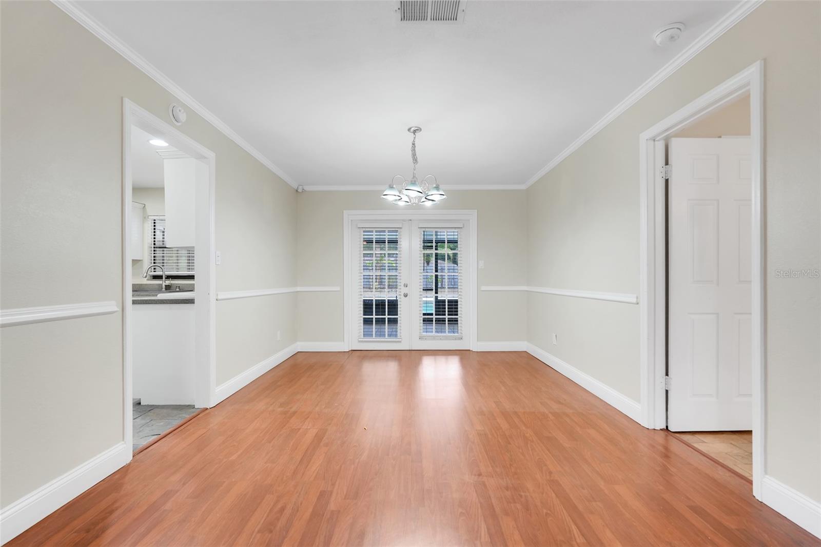 BROOKHOLLOW - Residential