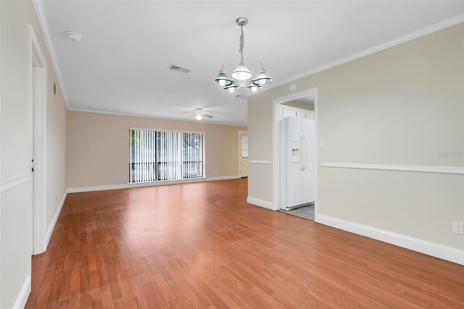 BROOKHOLLOW - Residential