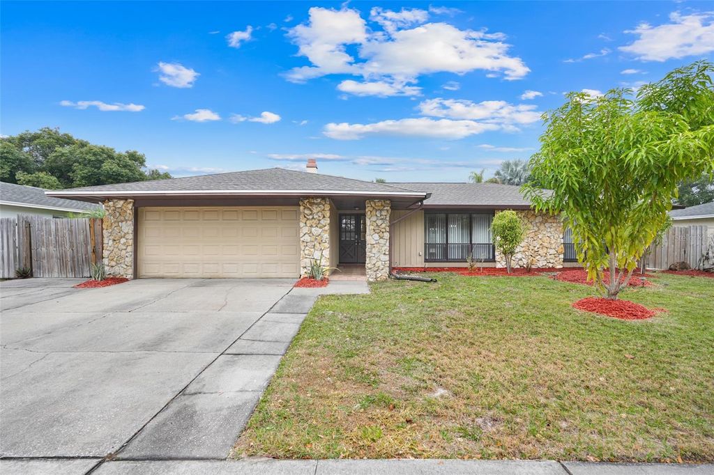 Photo of 1009 Terry Drive, Altamonte Springs, FL 32714 (MLS # O6369241)