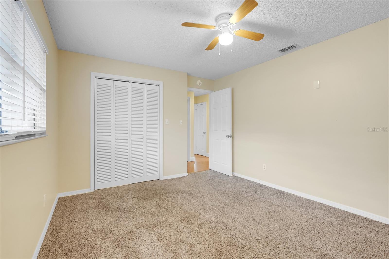 BROOKHOLLOW - Residential