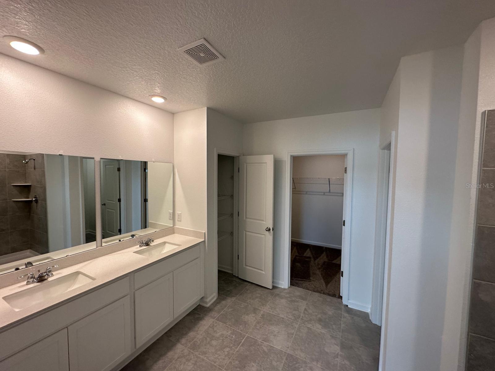 RANCHES/LK MCLEOD I - Residential