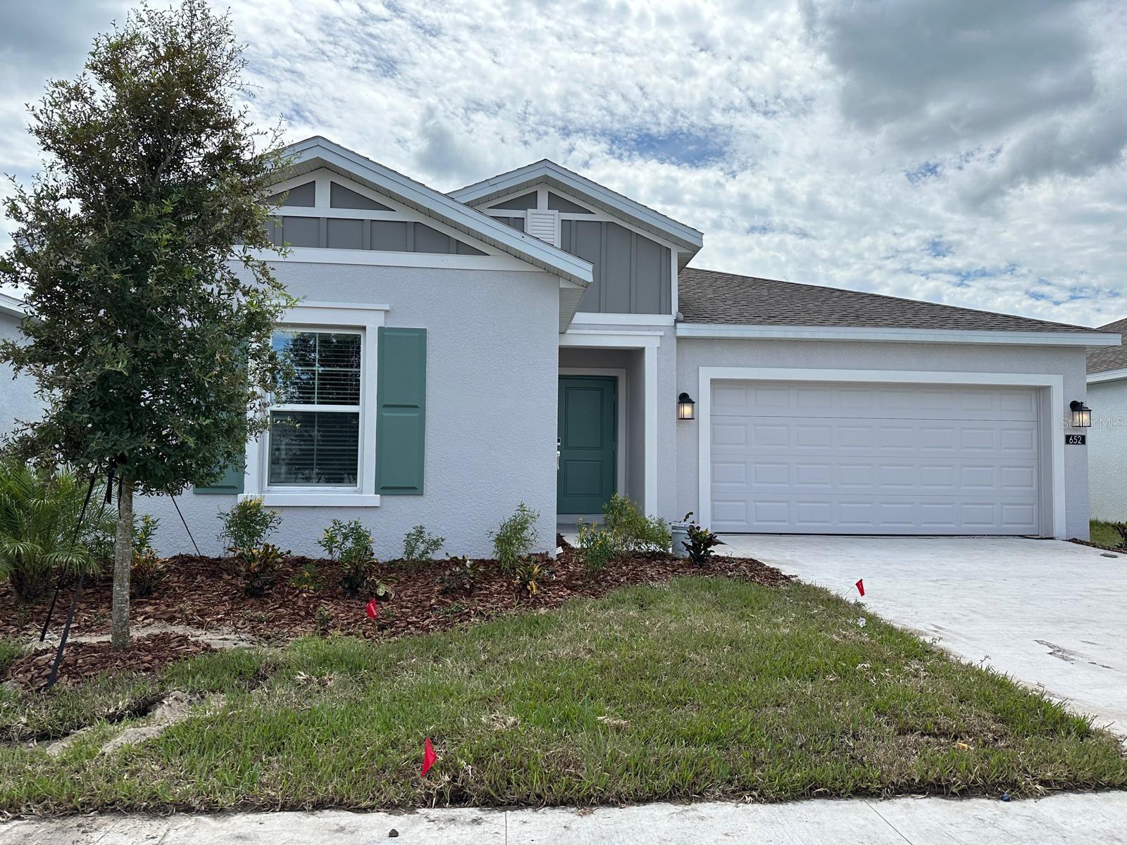 RANCHES/LK MCLEOD I - Residential