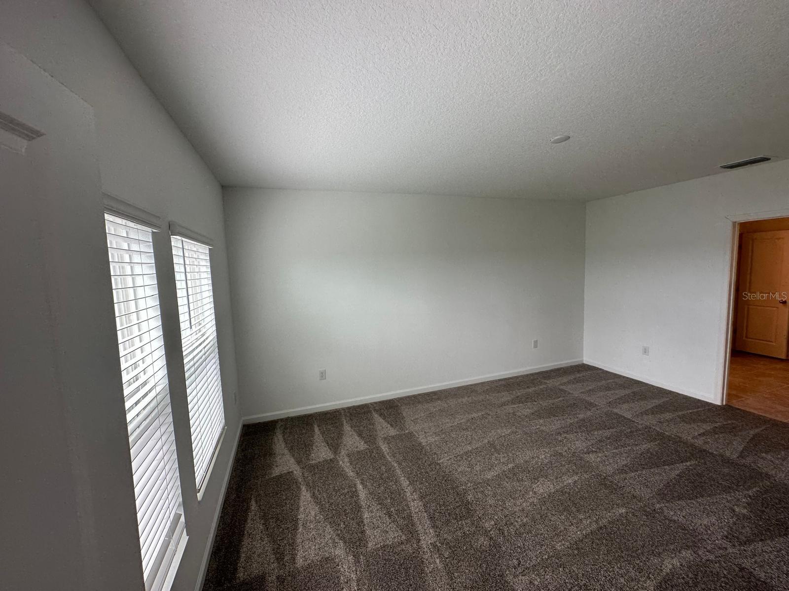 RANCHES/LK MCLEOD I - Residential