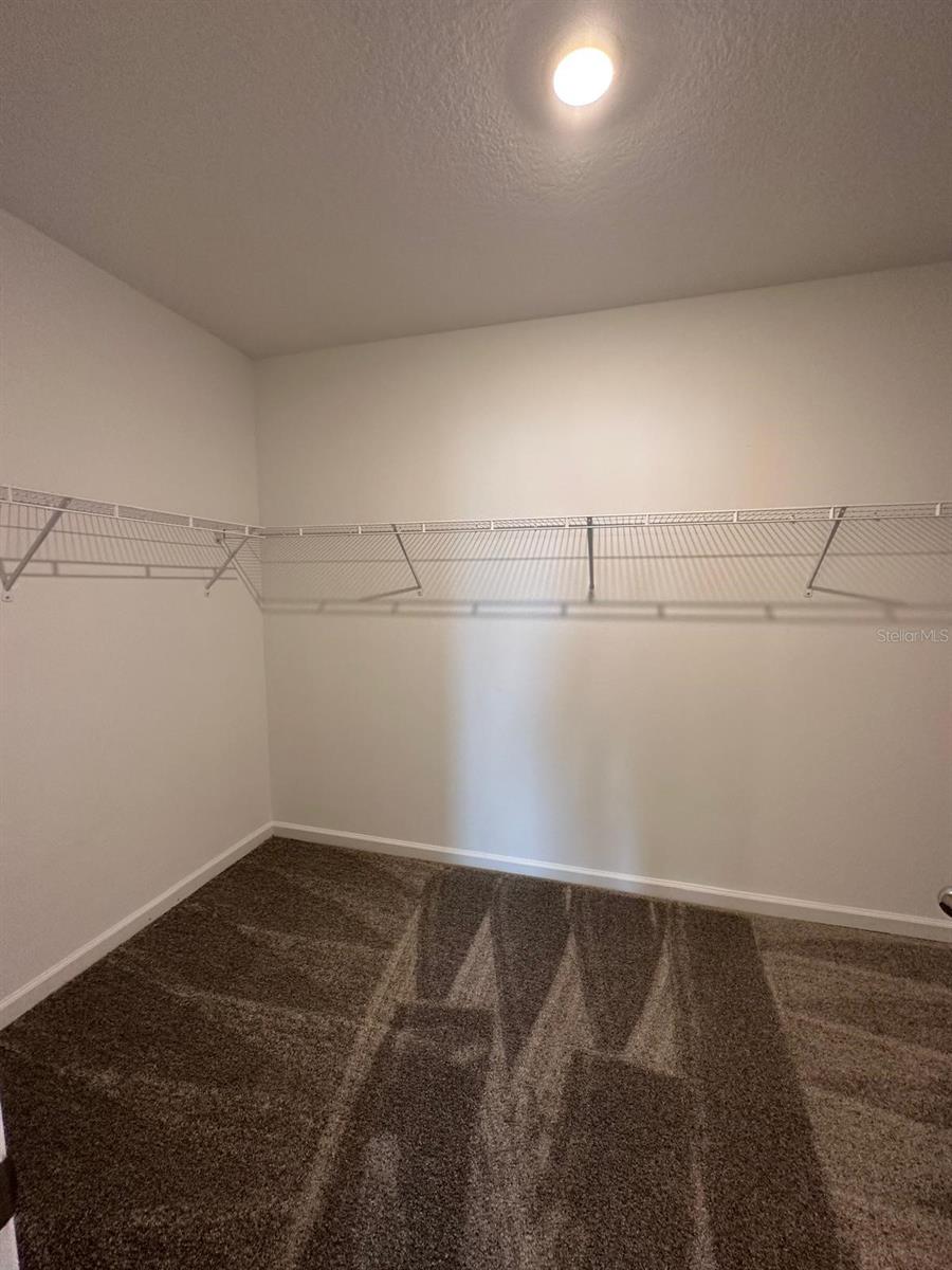 RANCHES/LK MCLEOD I - Residential