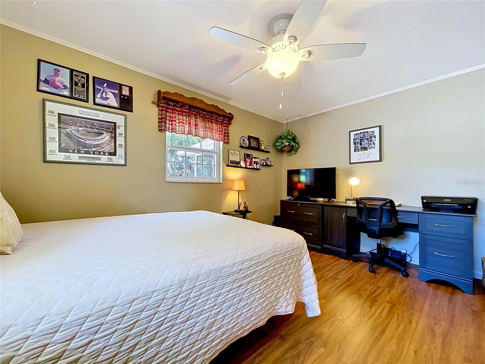 MIDWAY ACRES - Residential