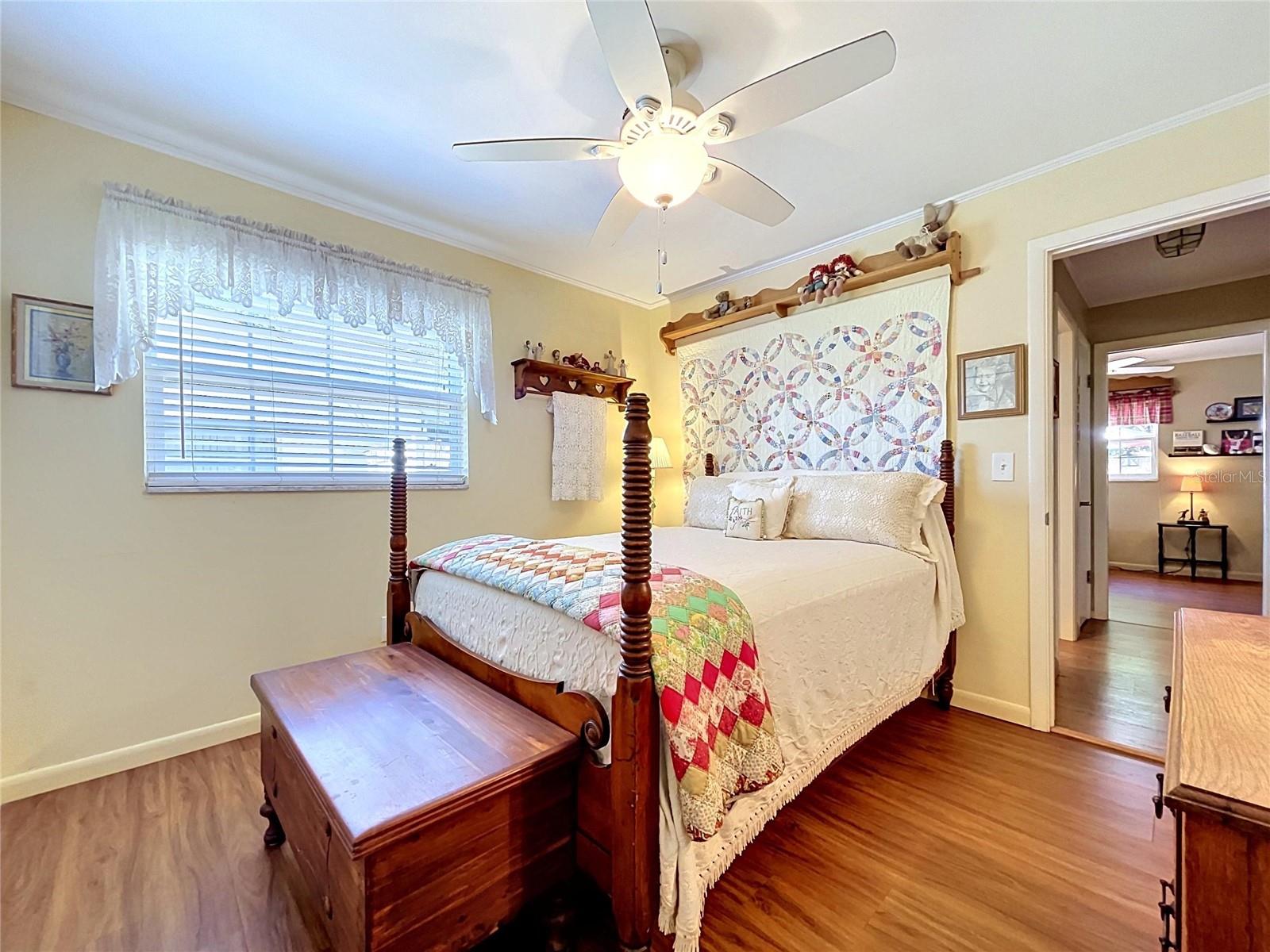 MIDWAY ACRES - Residential