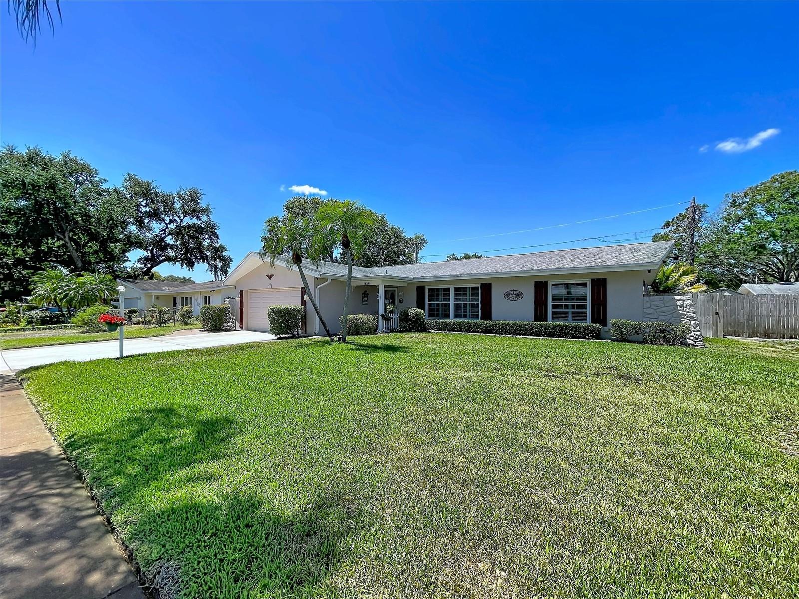 MIDWAY ACRES - Residential
