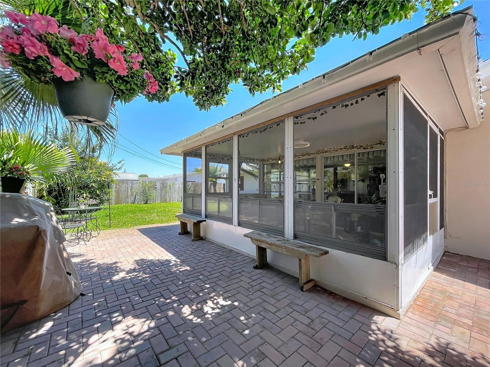 MIDWAY ACRES - Residential