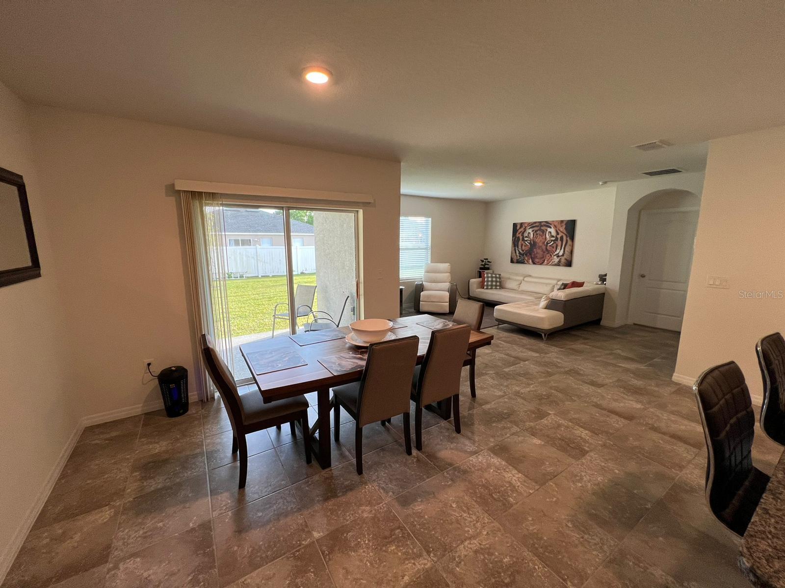 BISHOP LNDG PH 3 - Residential Lease