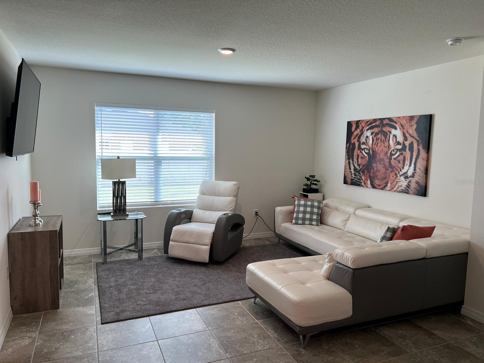 BISHOP LNDG PH 3 - Residential Lease