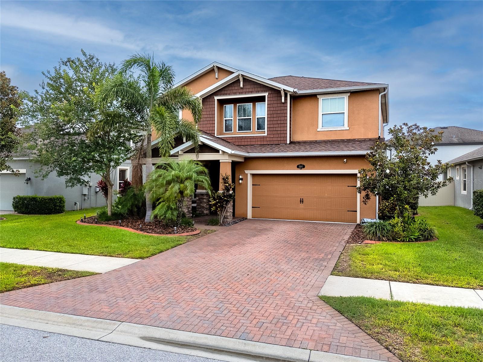 1601 FOX GRAPE LOOP