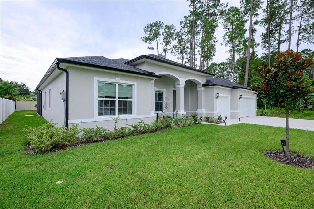 Photo of 25 Edge Lane, Palm Coast, FL 32164 (MLS # FC320478)