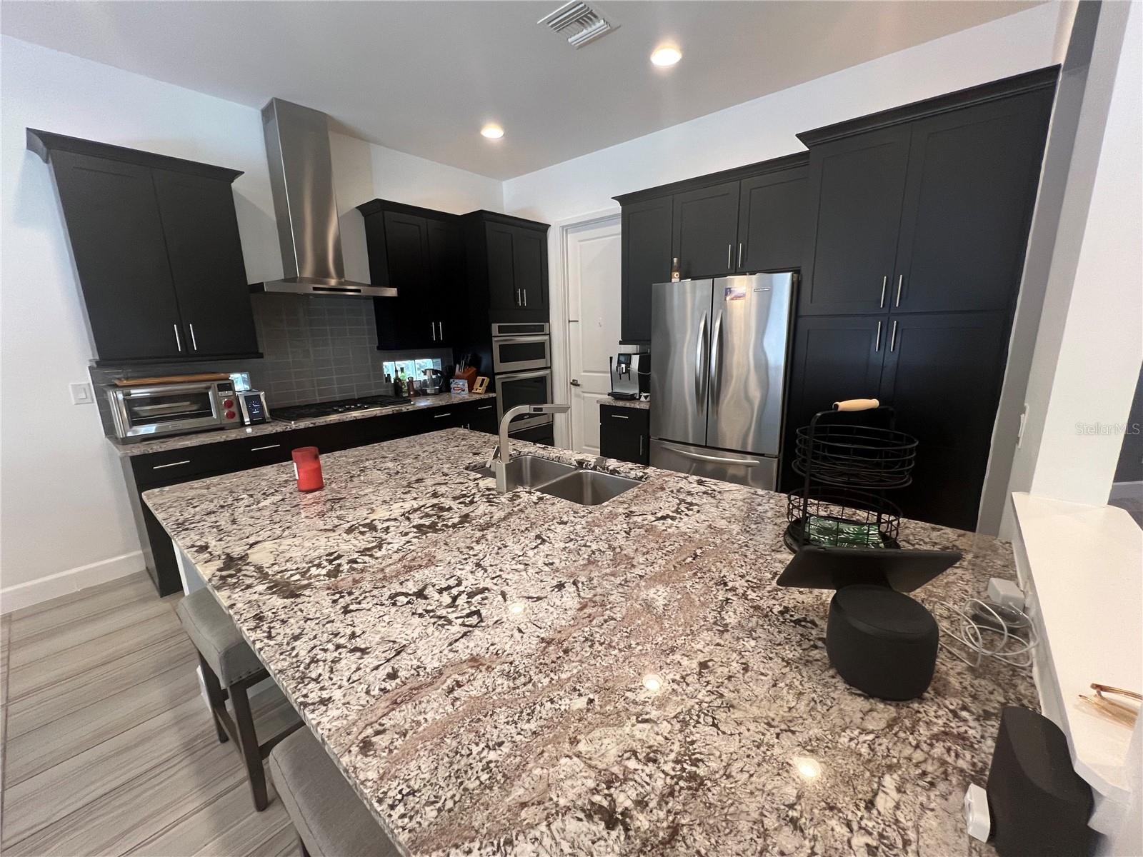 7689 TOSCANA BOULEVARD