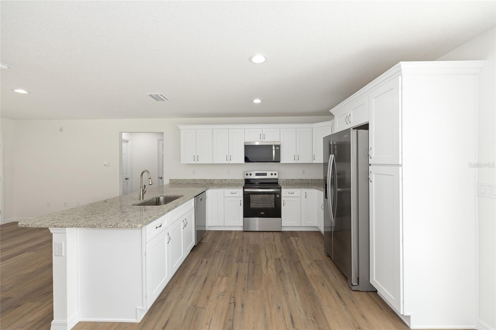 SILVER SPGS SHORES UN 31 - Residential