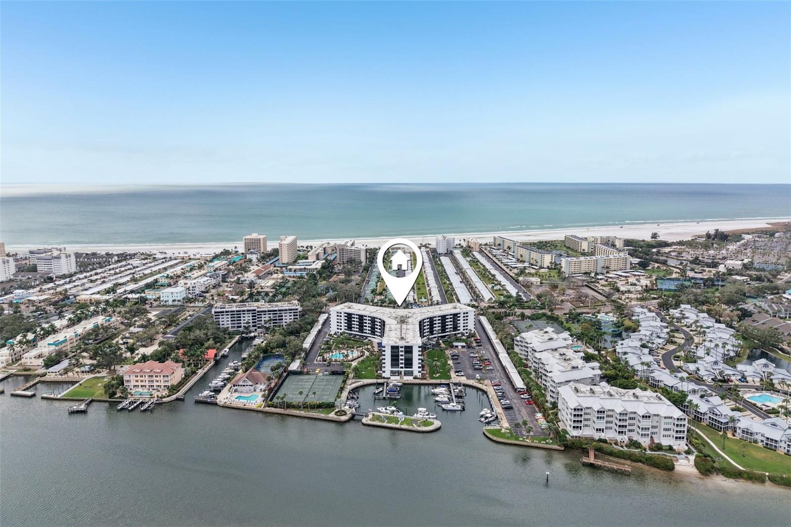 HARBOR TOWERS Y & R - Residential