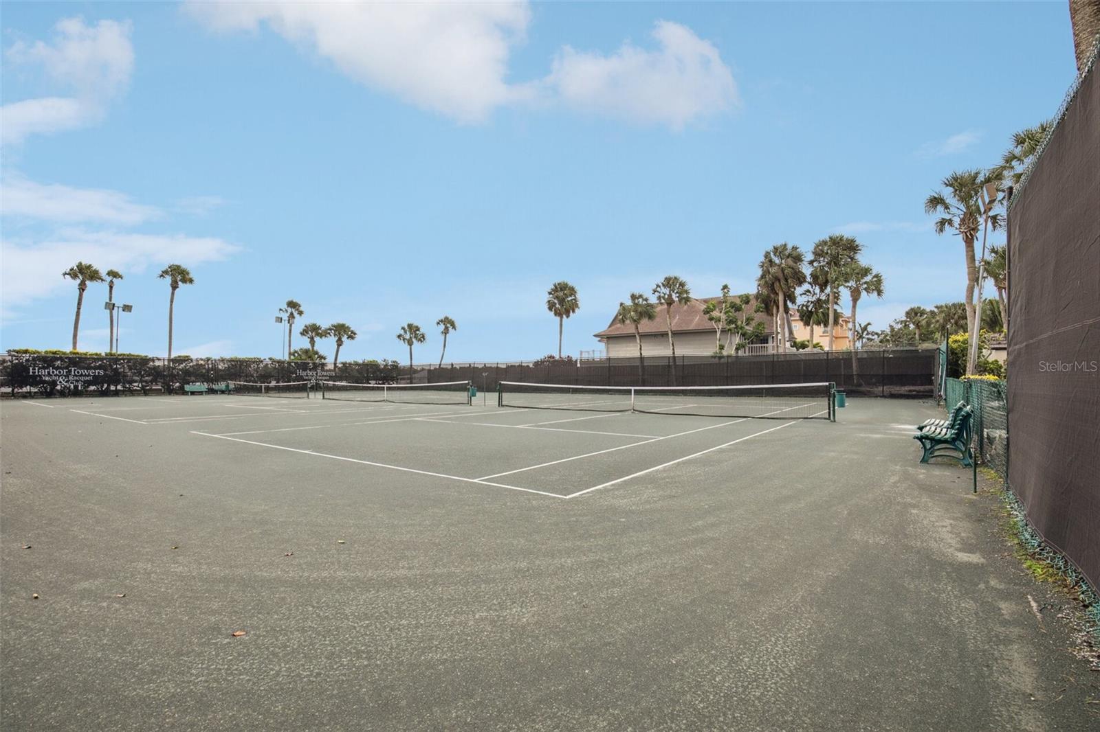 HARBOR TOWERS Y & R - Residential