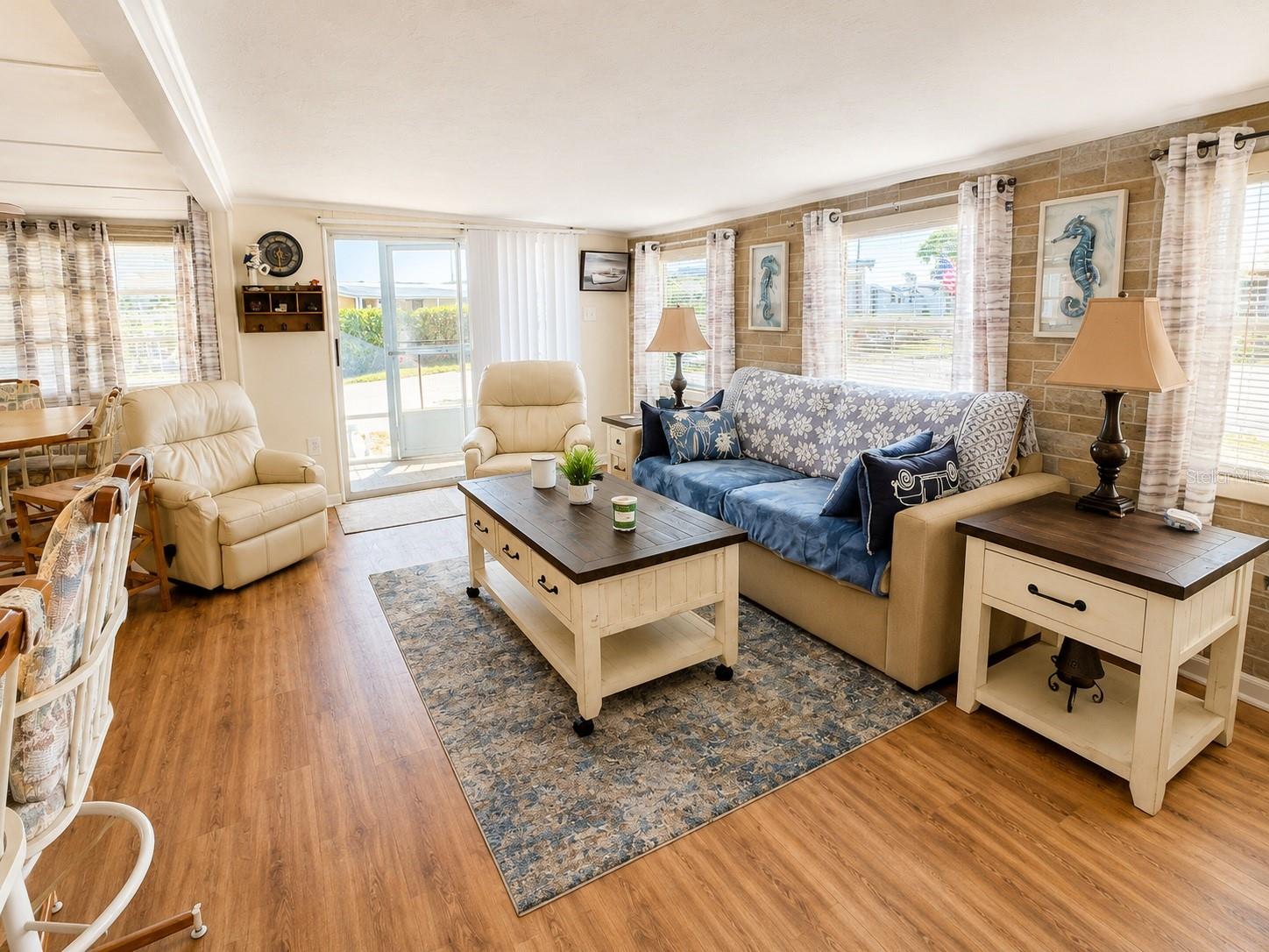 TRAILER ESTATES - Residential