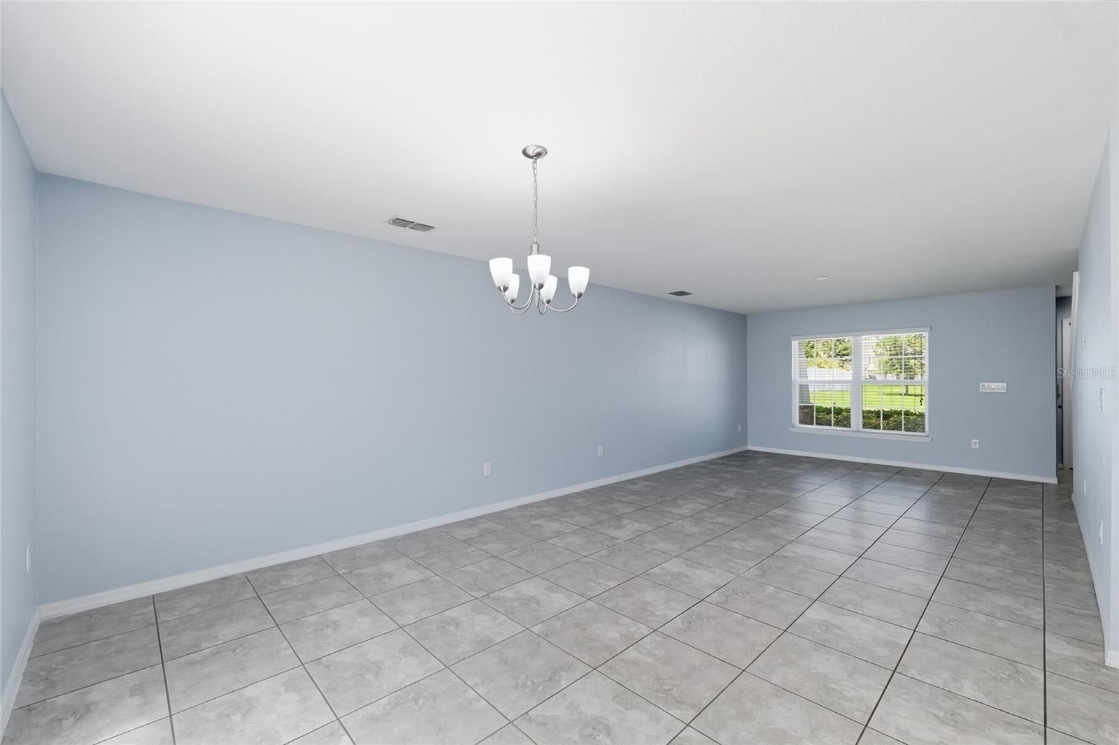10421 RIVERCREST DRIVE