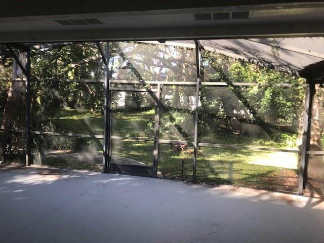 300 SUN OAKS COURT