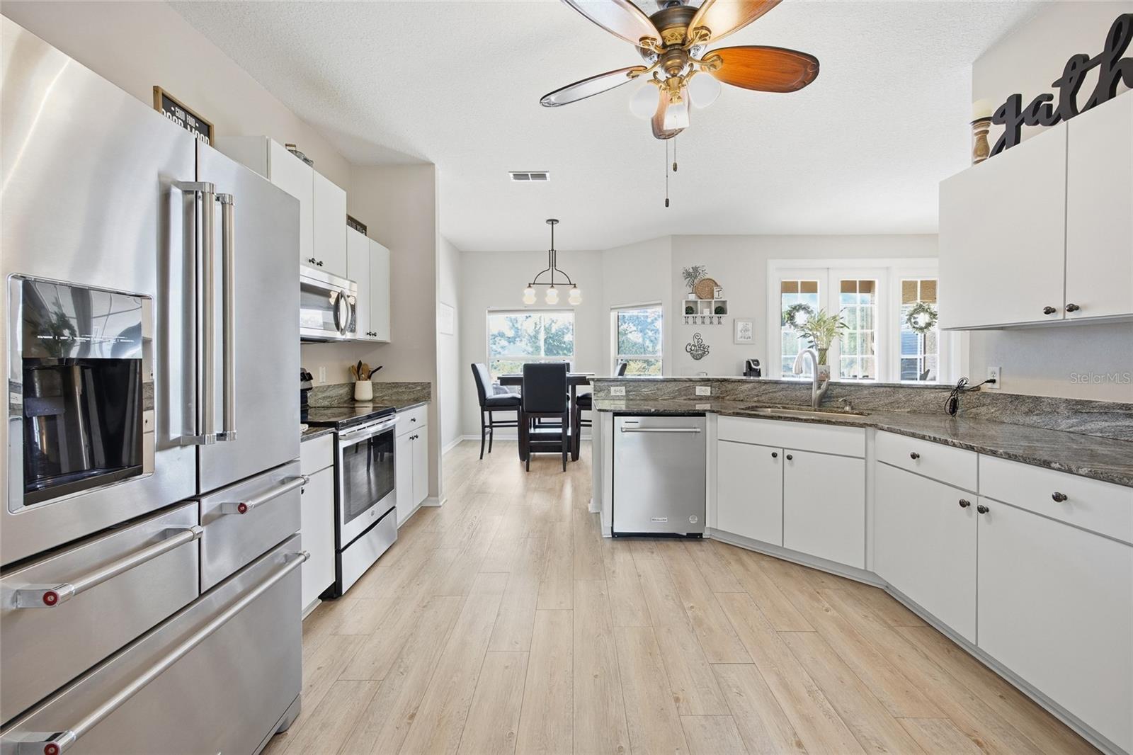 KINGSLAND COUNTRY ESTATE - Residential