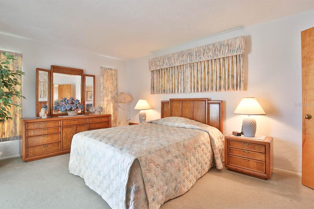 GULF GATE WOODS - Residential