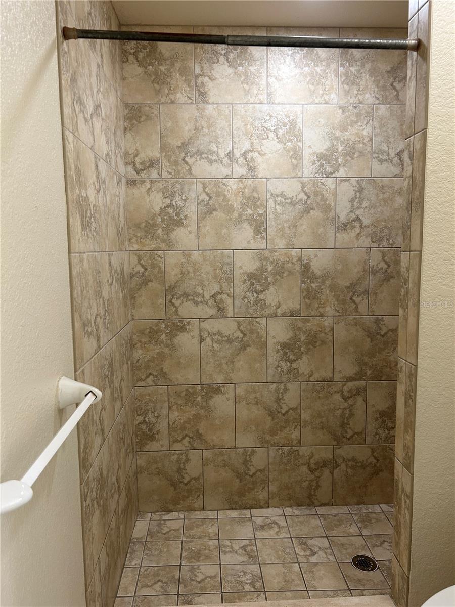 PUNTA GORDA ISLES SEC 23 - Residential Lease