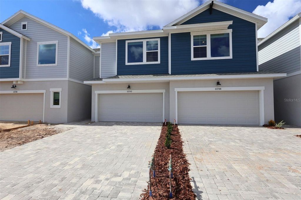 Photo of 11742 Full Moon Loop, Parrish, FL 34219 (MLS # TB8422208)