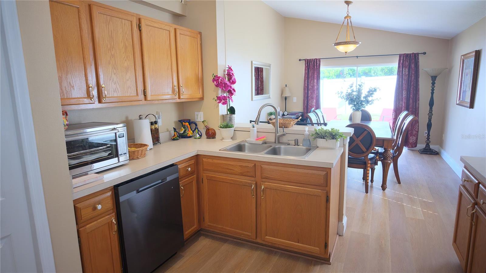 2135 COBBLEFIELD CIRCLE