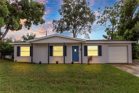 Photo of 507 Ivanhoe Way, Casselberry, FL 32707 (MLS # O6360868)