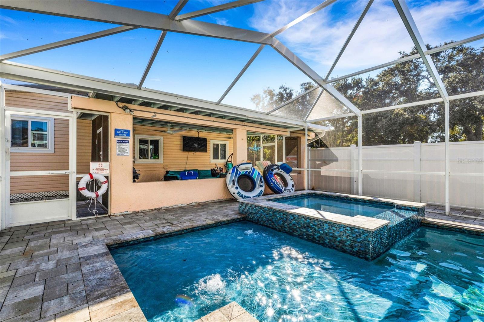 FOSTERS SUB - Residential