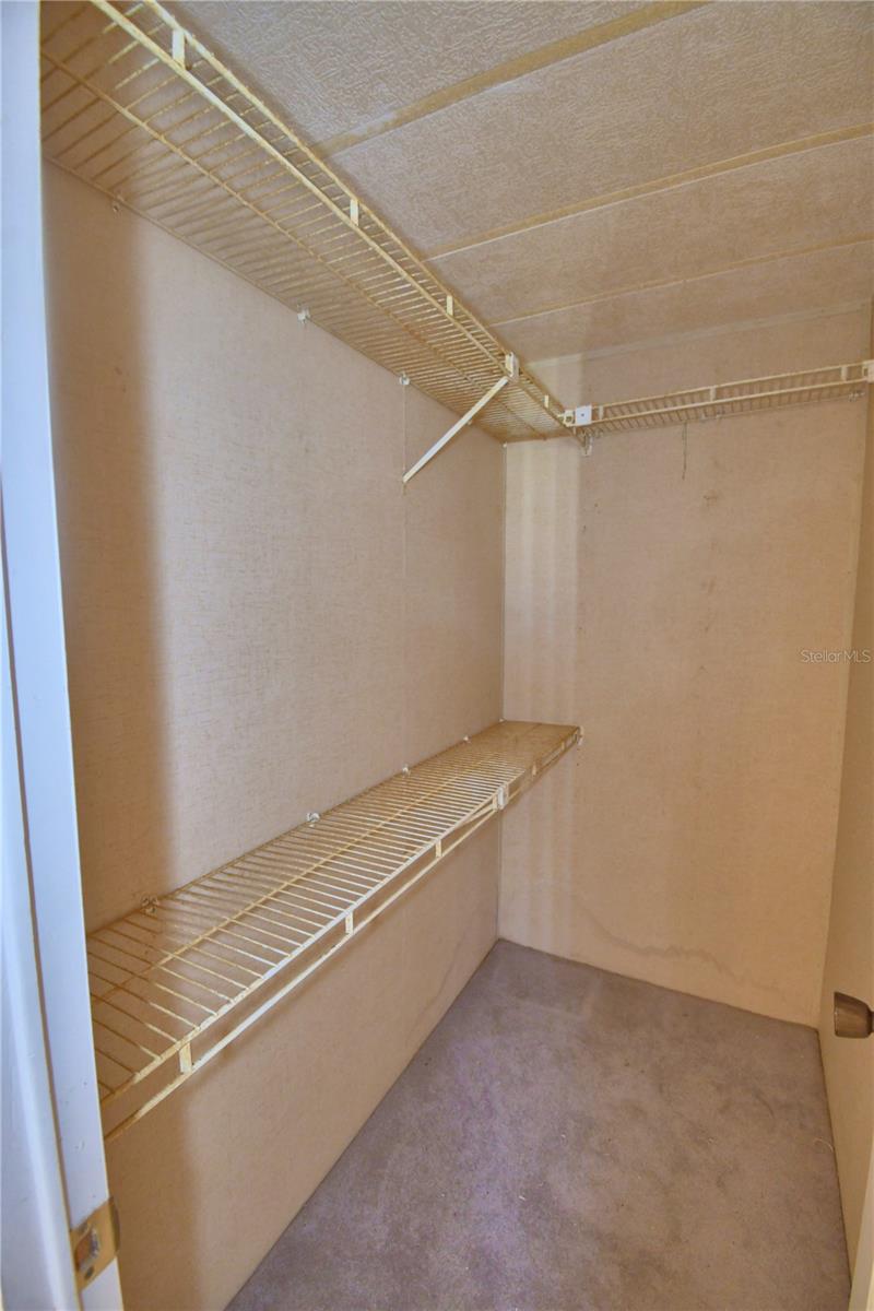 OAKWOOD ESTATES - Residential