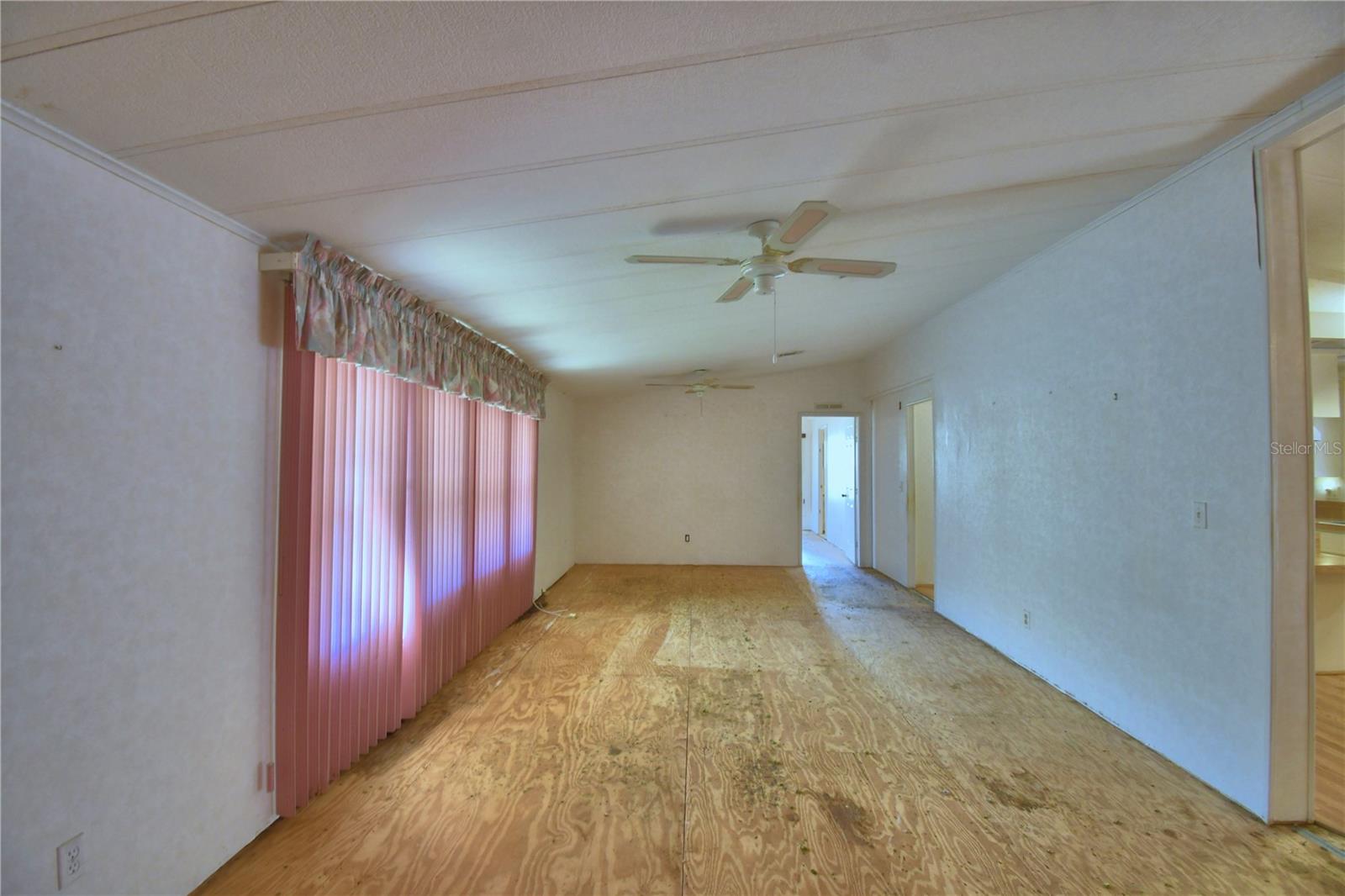 OAKWOOD ESTATES - Residential