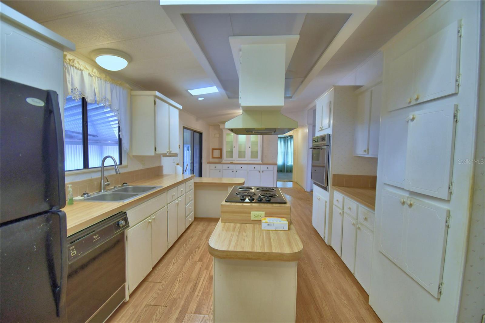 OAKWOOD ESTATES - Residential