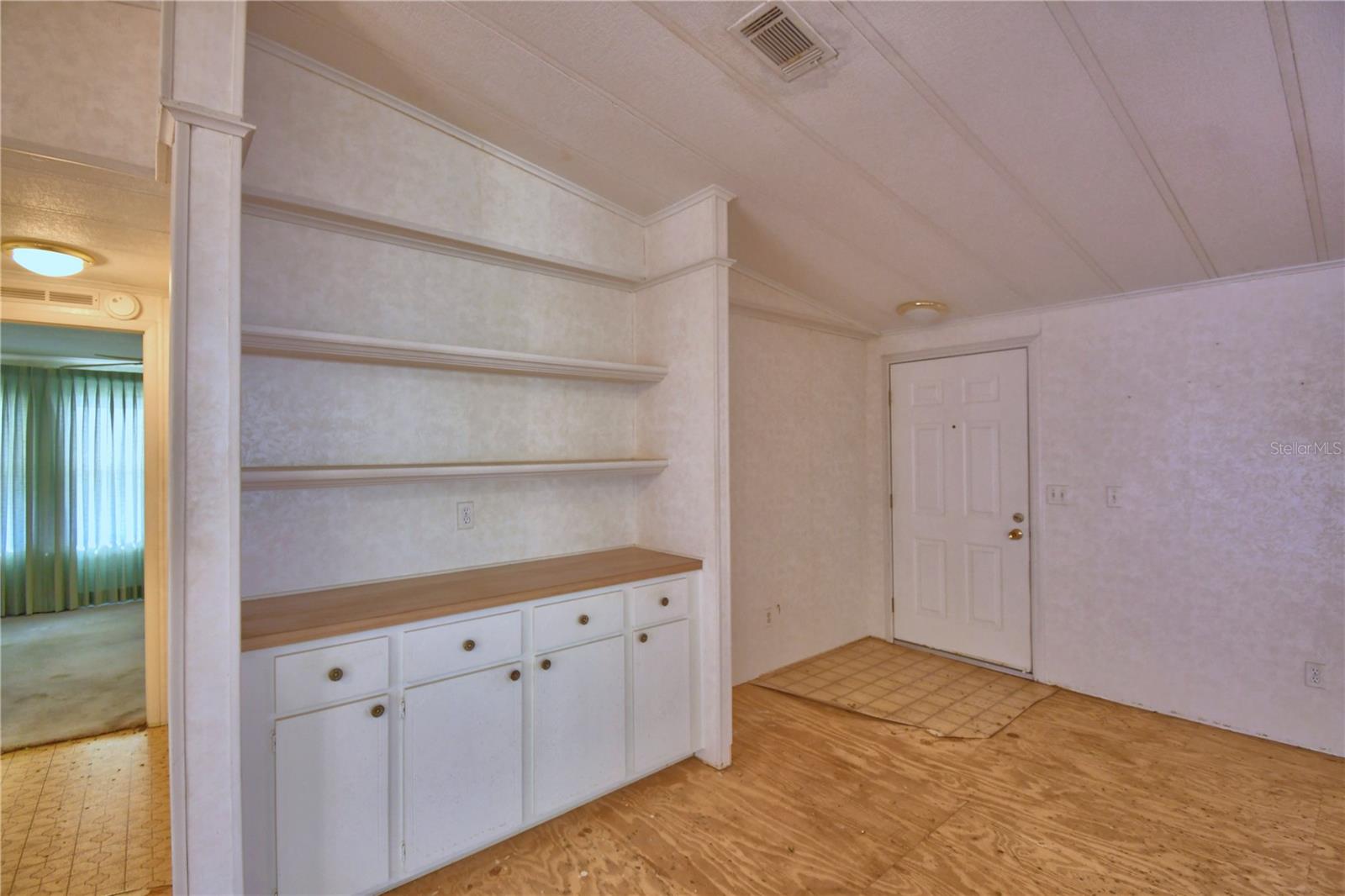 OAKWOOD ESTATES - Residential