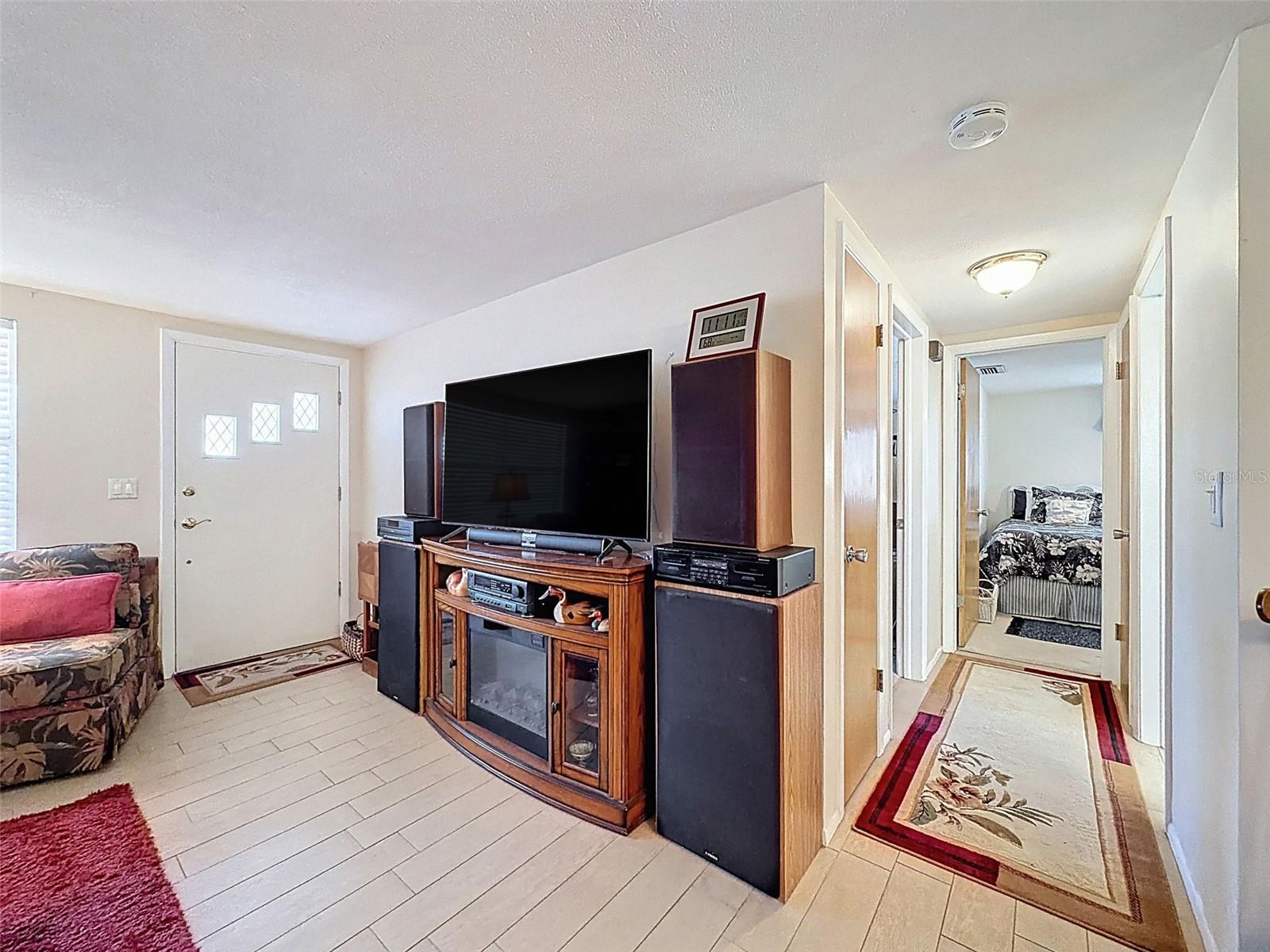 FOREST HILLS - Residential