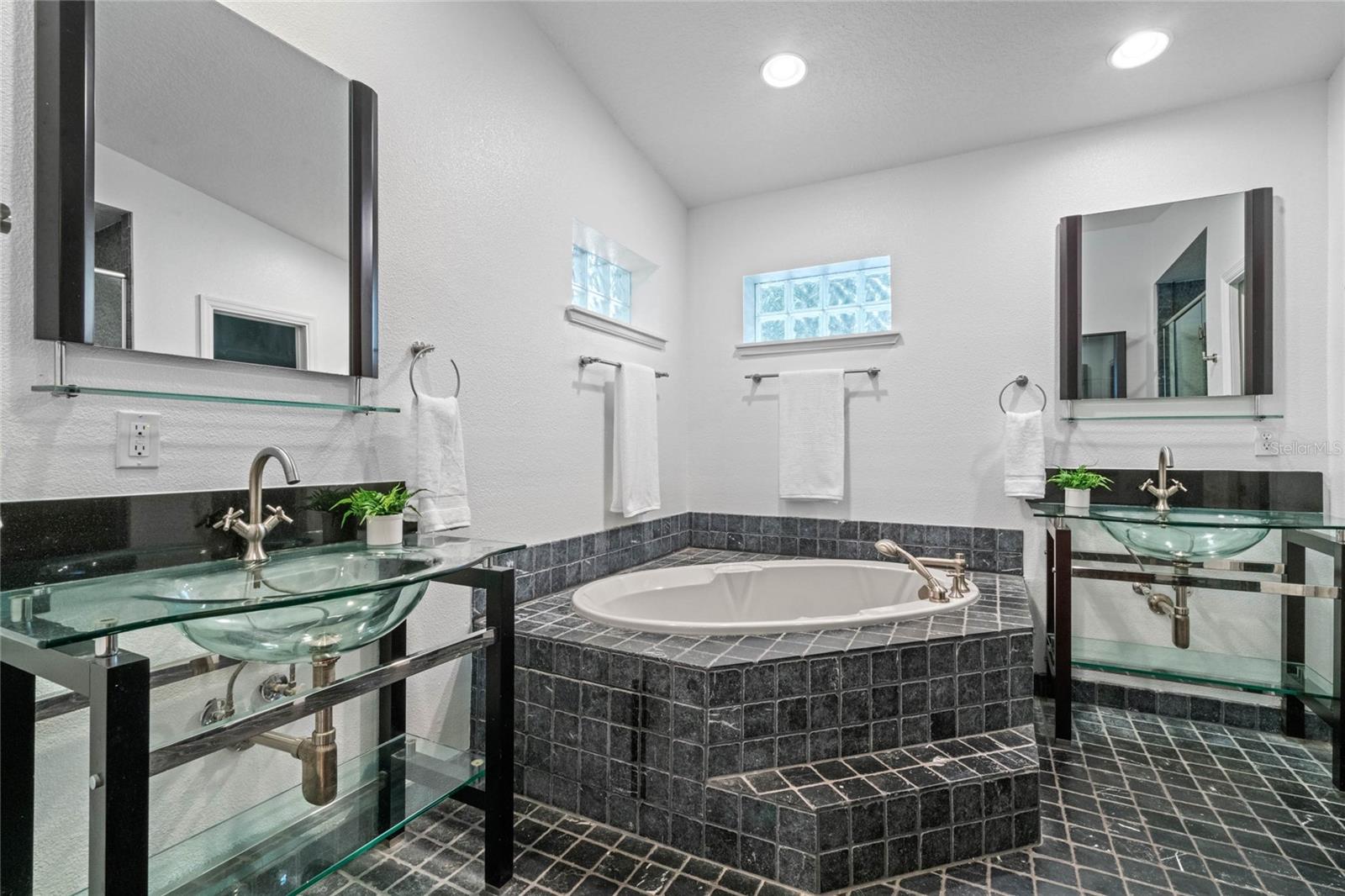 ANDERSON PARK SUB - Residential