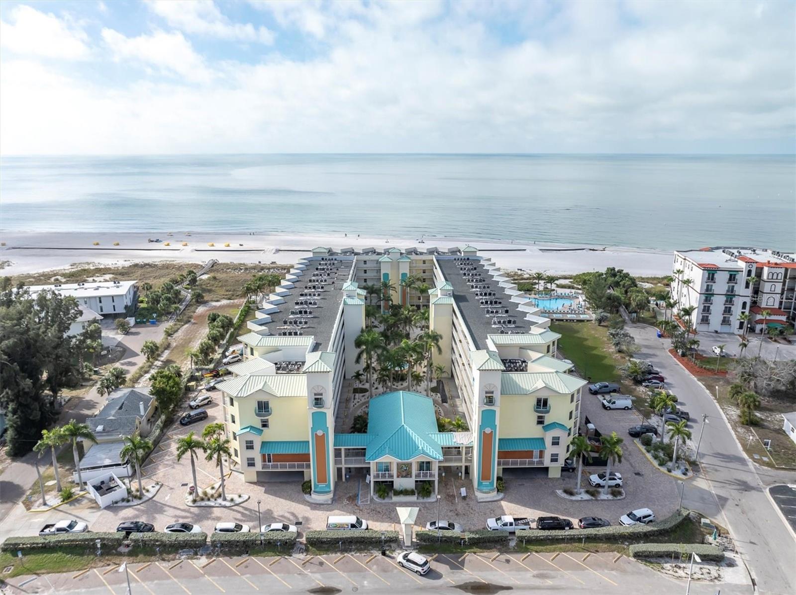 SUNSET VISTAS CONDO HOTEL ON THE GULF - Residential