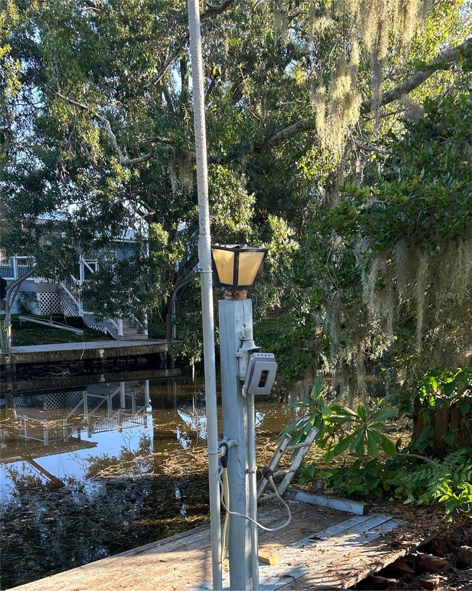 LAKE TARPON ESTATES - Residential Lease