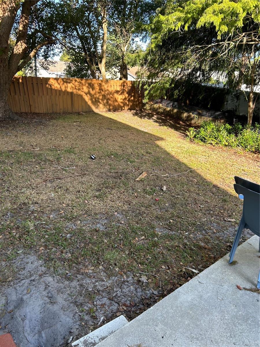 LAKE TARPON ESTATES - Residential Lease