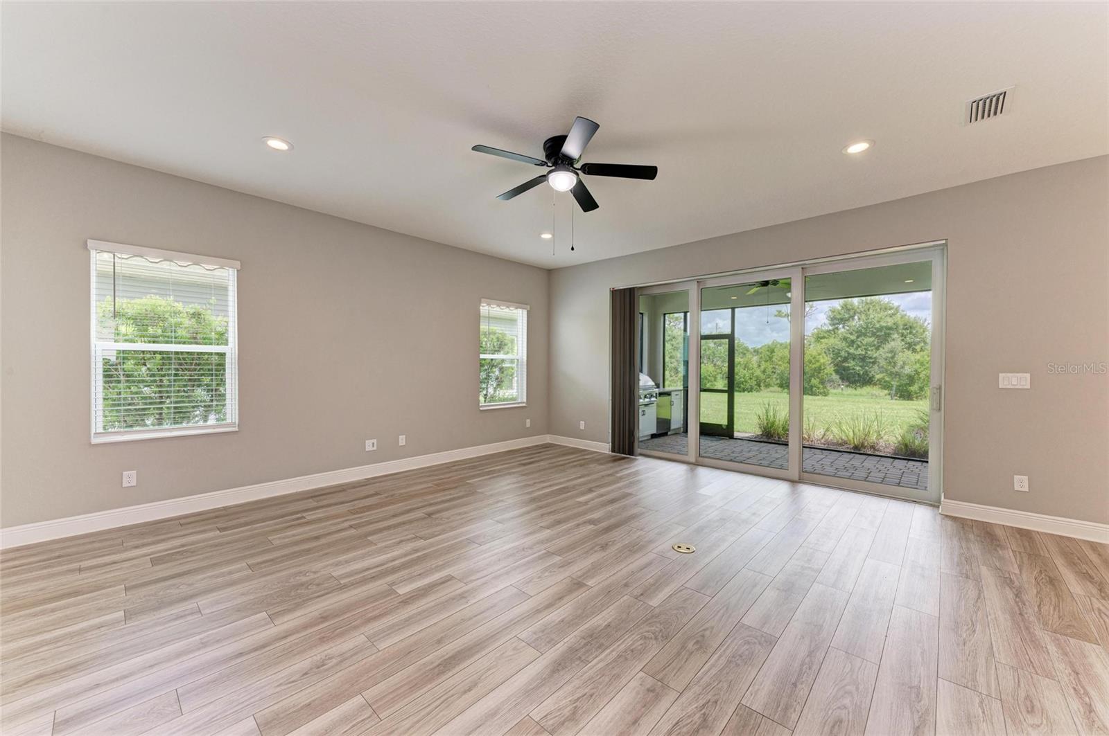 WINDWARD/LAKEWOOD RANCH PH 1 - Residential Lease