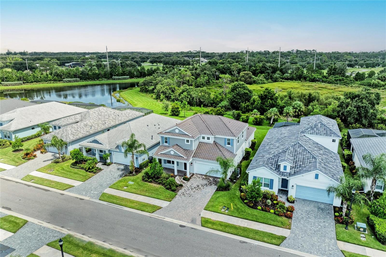 WINDWARD/LAKEWOOD RANCH PH 1 - Residential Lease