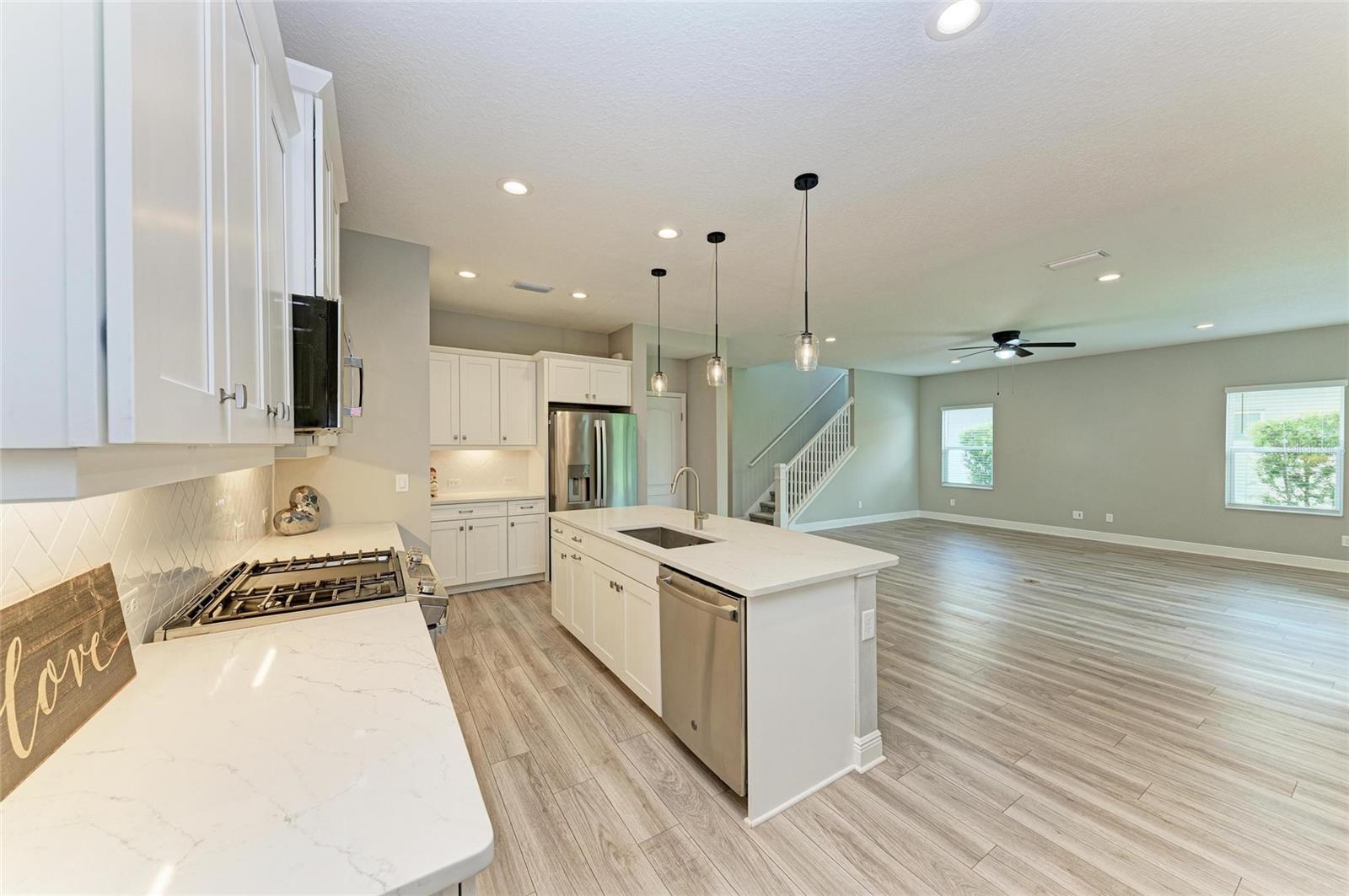 WINDWARD/LAKEWOOD RANCH PH 1 - Residential Lease