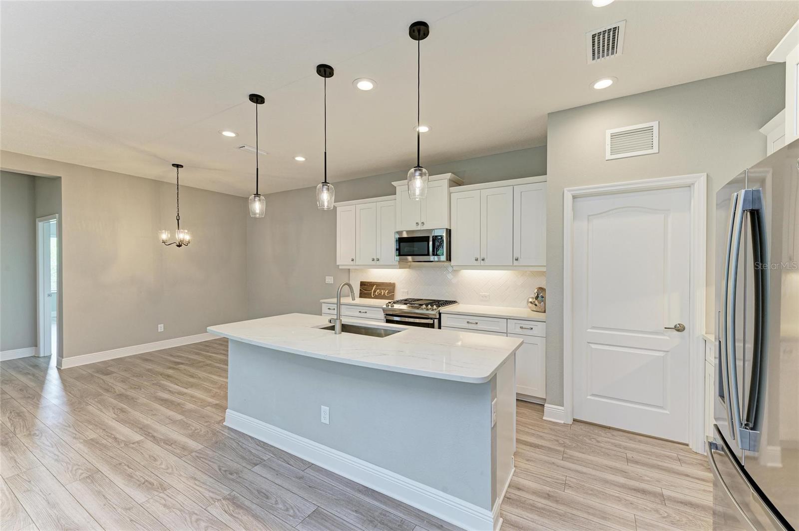 WINDWARD/LAKEWOOD RANCH PH 1 - Residential Lease