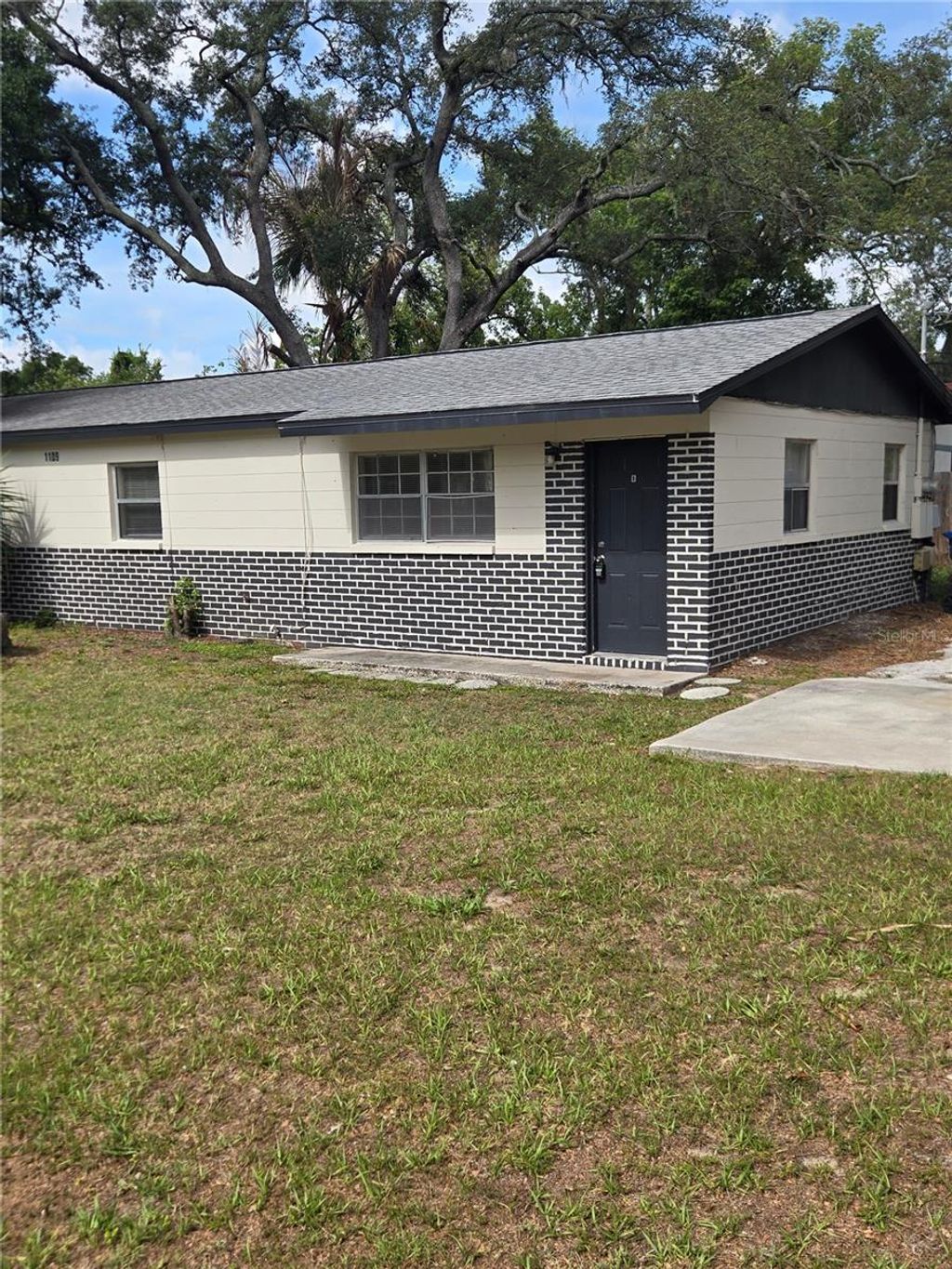Photo of 1109 E Seneca Avenue #B, Tampa, FL 33612 (MLS # O6405526)