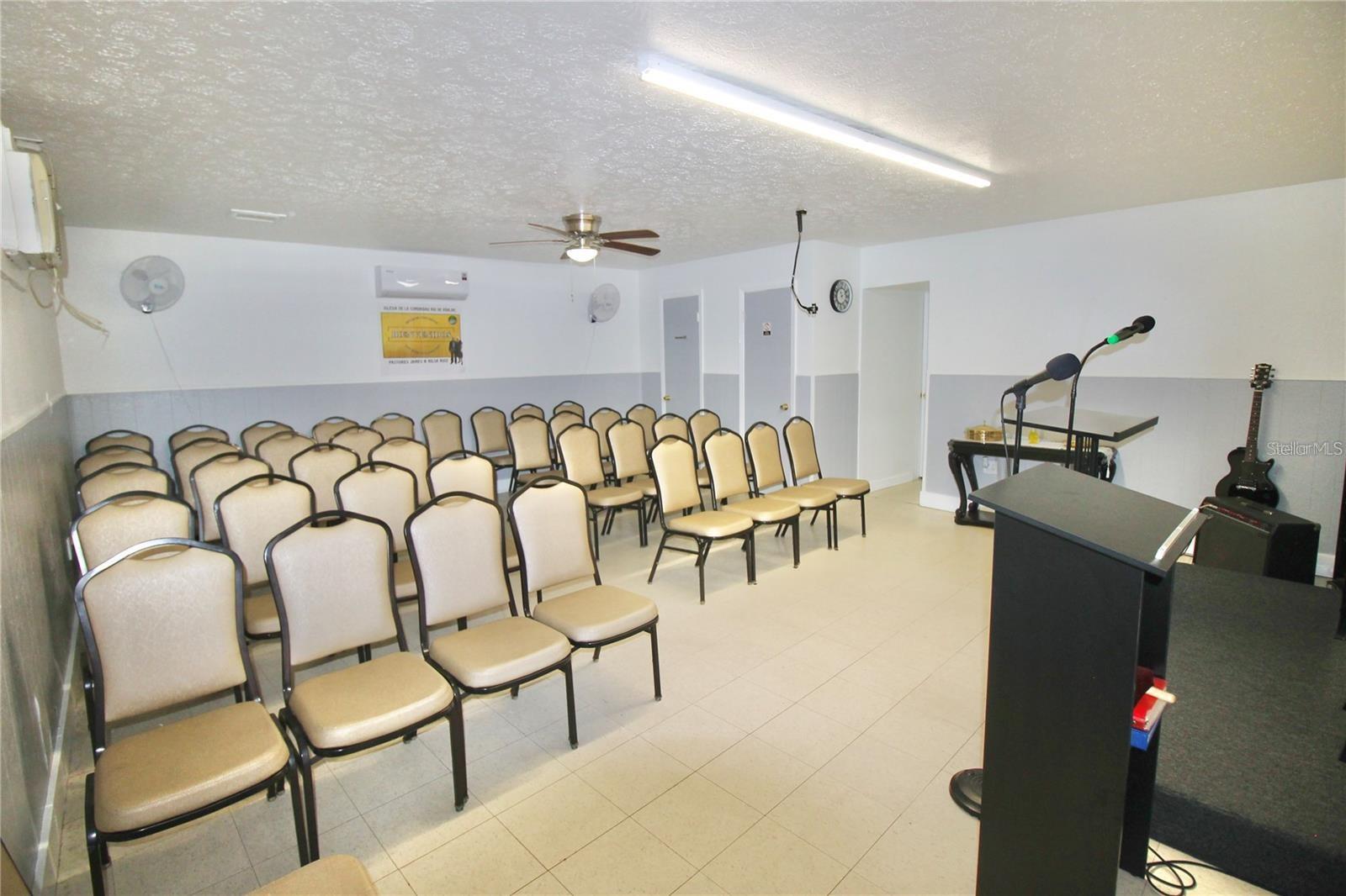 SCENIC HEIGHTS - Commercial Lease